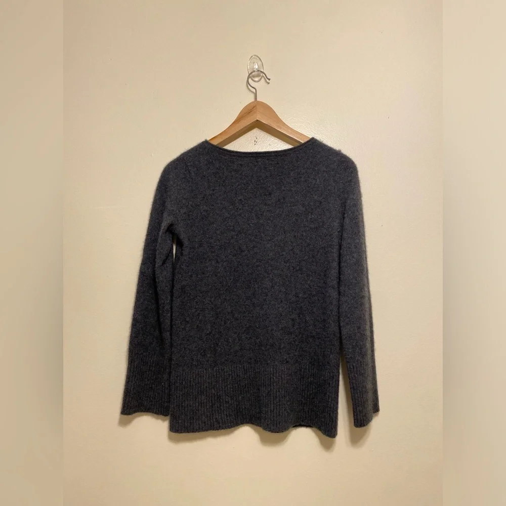 Club Monaco Charcoal Cashmere Sweater. Size S